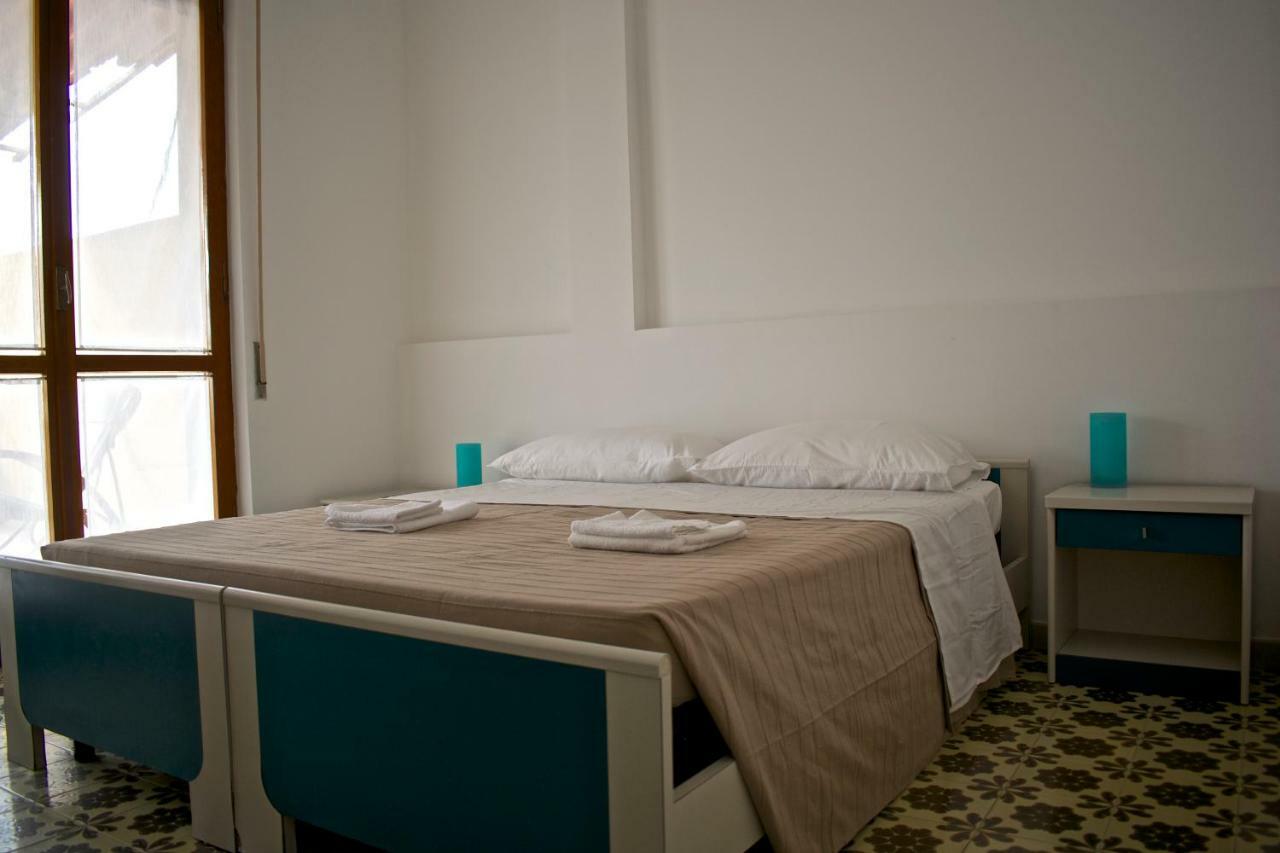 Il Piccolo Attico In Centro Apartment Pozzallo Exterior foto